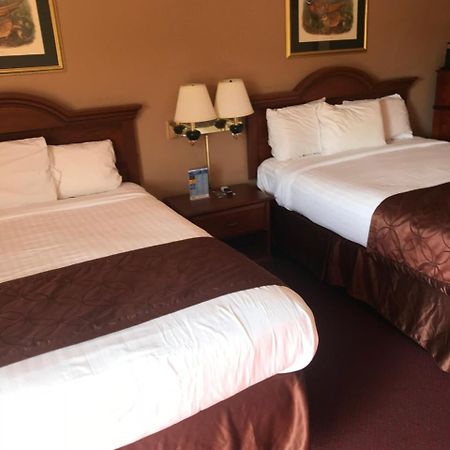 温泉城三叶草汽车旅馆 外观 照片